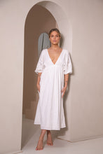 Load image into Gallery viewer, GIGI - White dress
